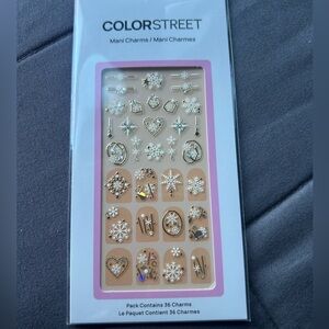 Color Street Snow Cute Mani Charms